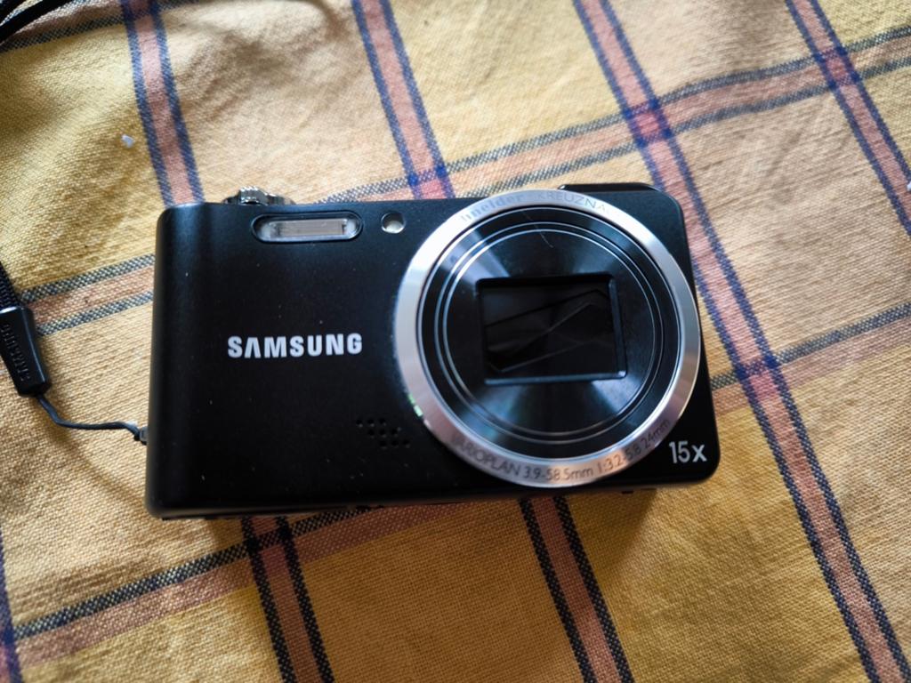 SAMSUNG WB650 compactcamera met GPS, 12 Megapixel, Compact, Ophalen of Verzenden, Zo goed als nieuw