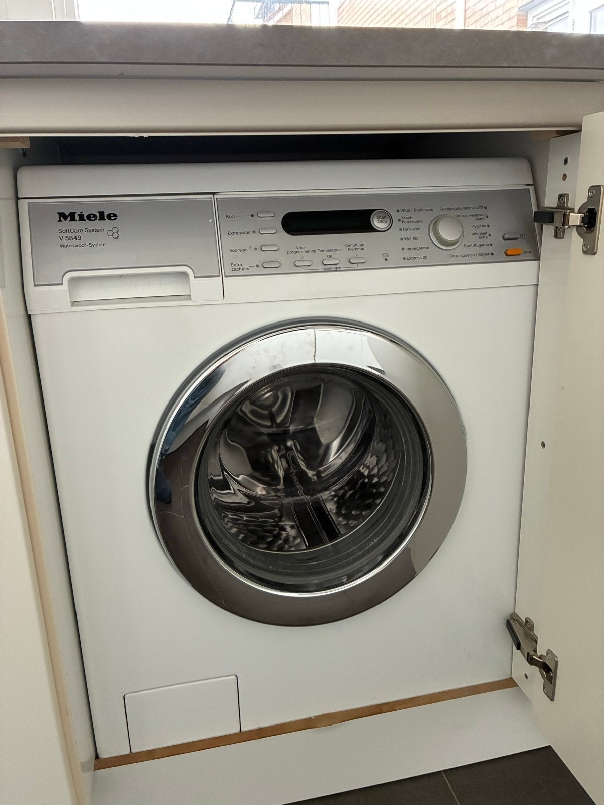 Miele V 5849 WPS SoftCare System Wasmachine, Witgoed en Apparatuur, Ophalen, Gebruikt, Voorlader, 85 tot 90 cm