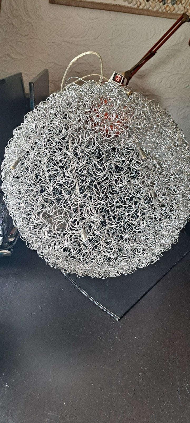 Open ijzerdraad bollamp, Ophalen, Gebruikt