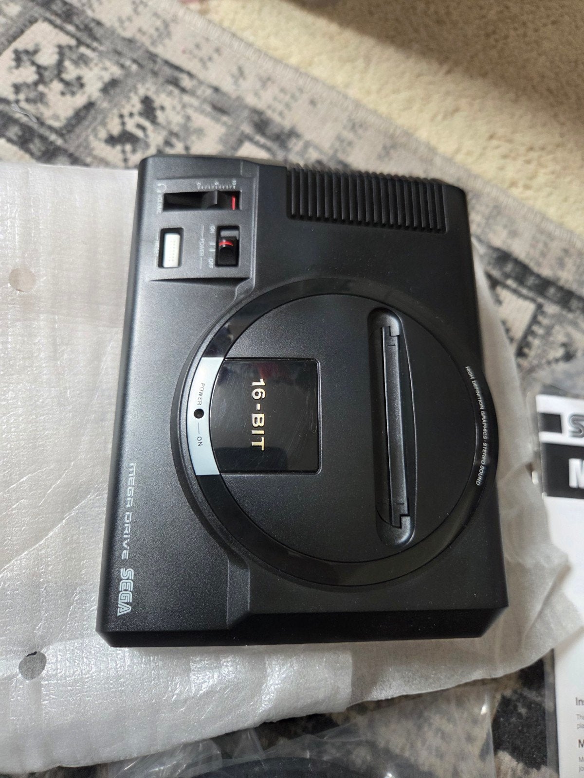 sega megadrive mini, Spelcomputers en Games, Spelcomputers | Sega, Ophalen, Zo goed als nieuw, Met 2 controllers, Mega Drive