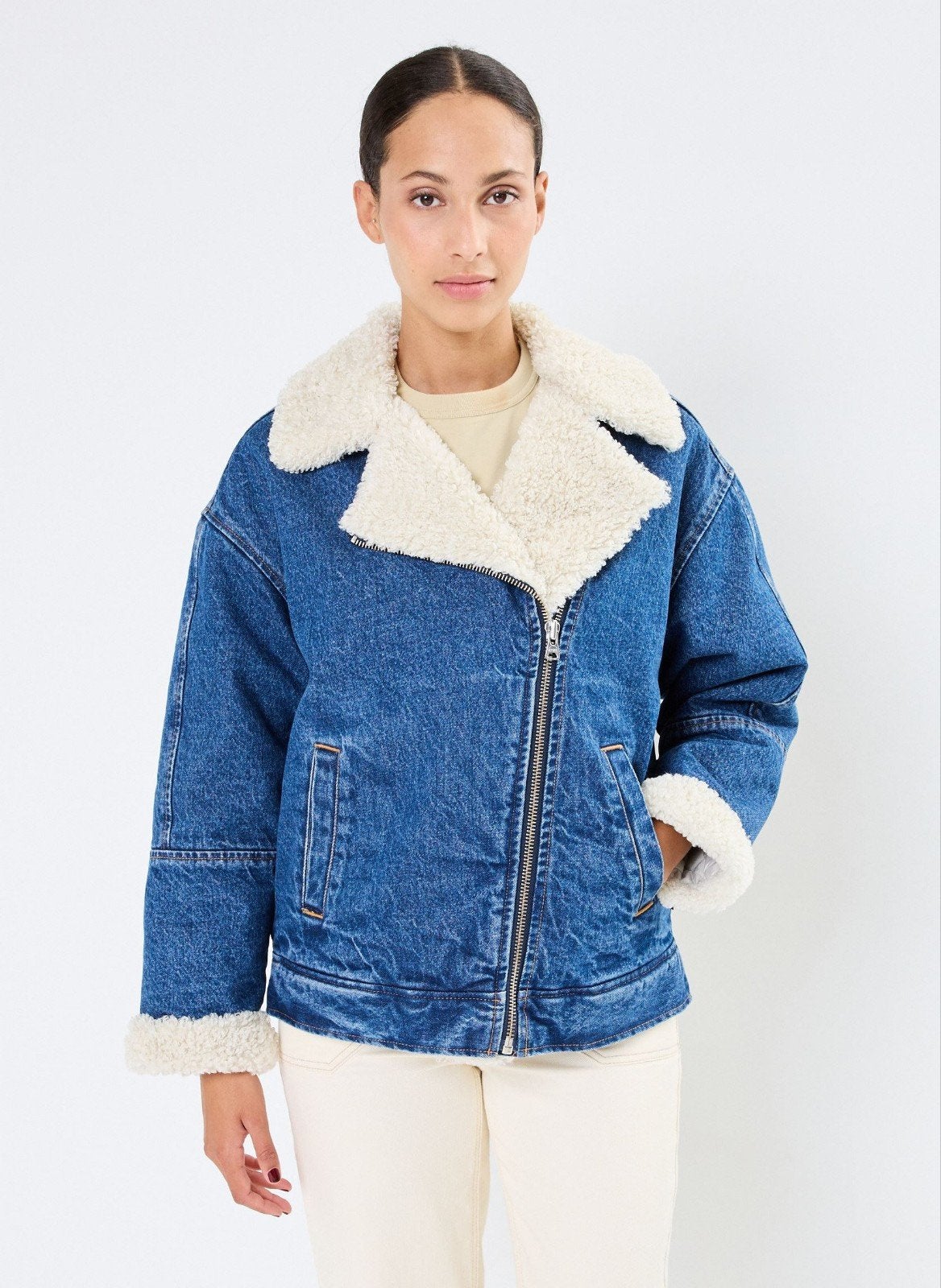 Levi's Sherpa Flight Jacket winterjas - Maat M - Nieuw, Maat 38/40 (M), Blauw, Nieuw, Ophalen of Verzenden