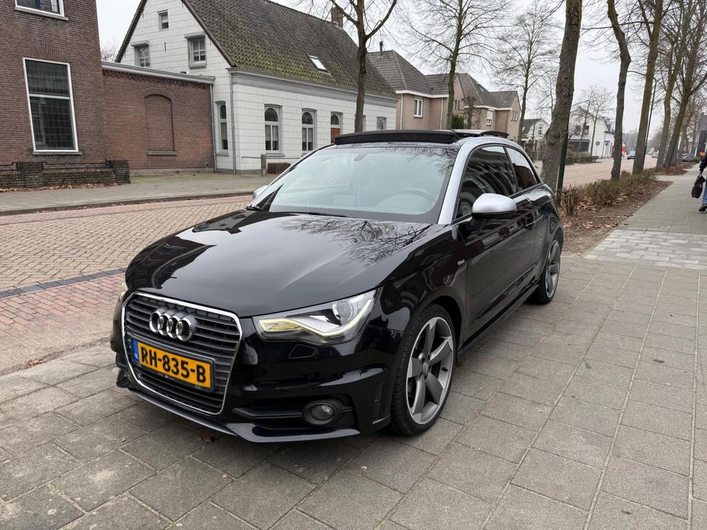 Audi A1 1.4 TFSI S-LINE LEER AUTOMAAT NAVI PANO 185 PK, Auto's, Euro 5, Traction-control, Zwart, 4 cilinders