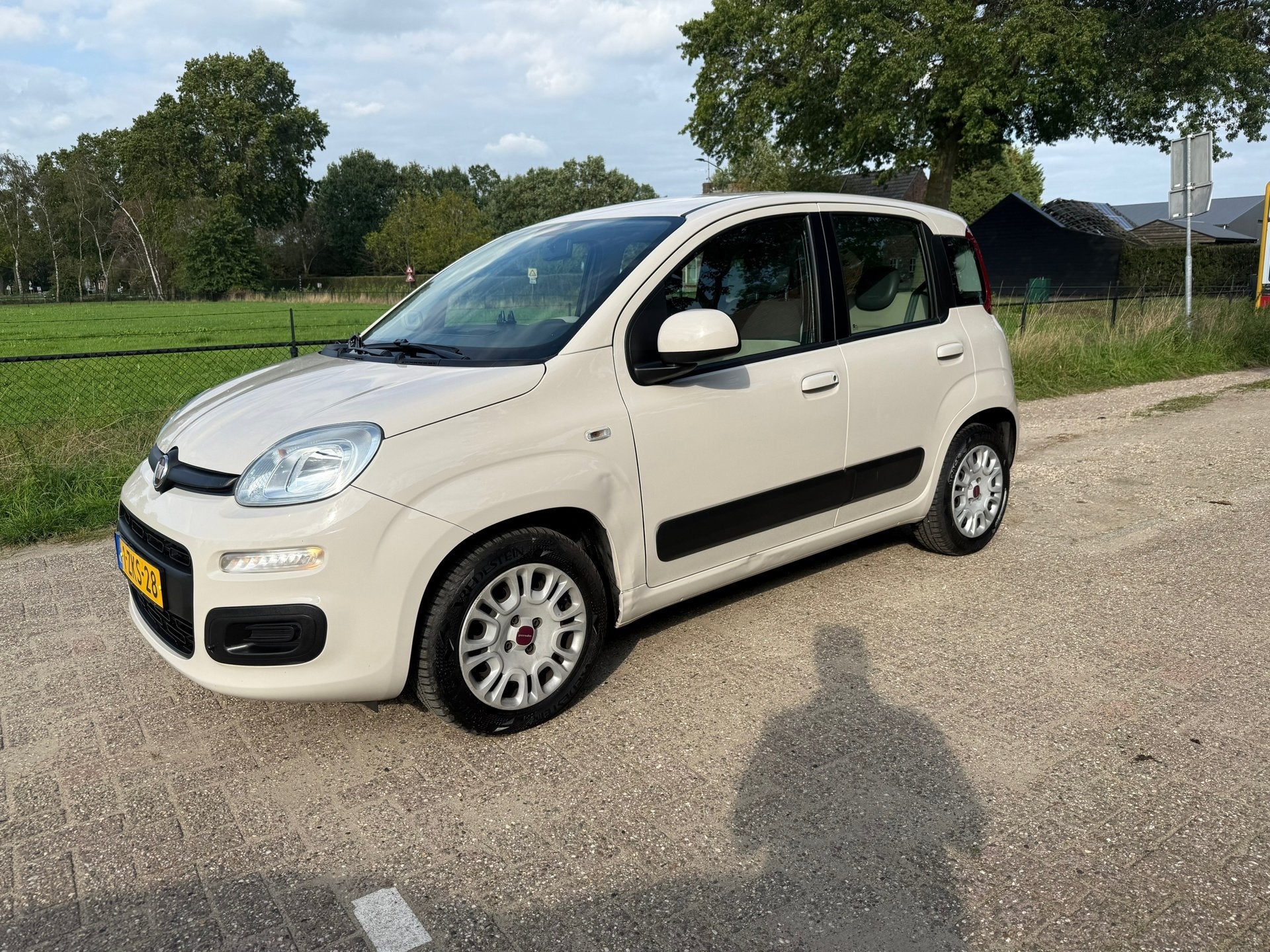 Fiat Panda 0.9 TwinAir, airco, hoge instap, APK, NAP, Auto's, Voorwielaandrijving, Gebruikt, Panda, Bruin