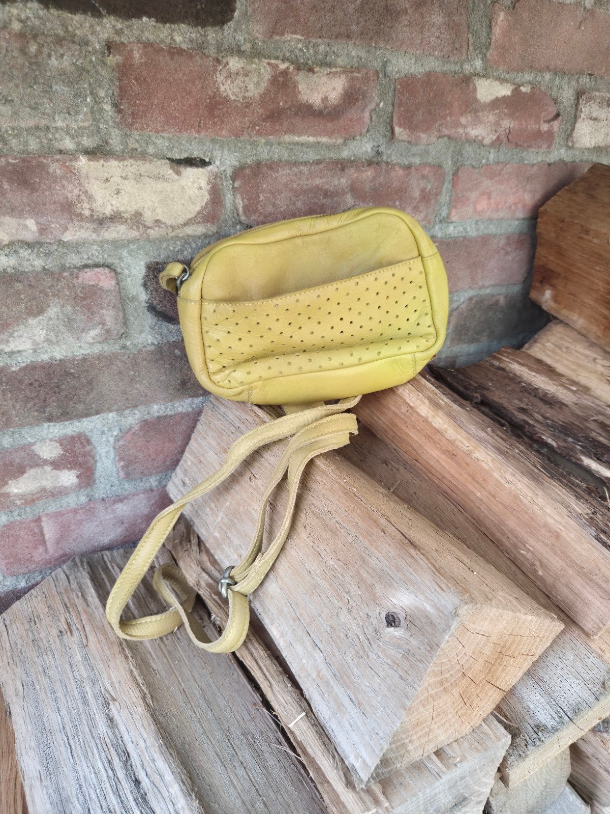 Cowboysbag Schoudertasje Geel Leer - Zo goed als nieuw, Ophalen of Verzenden
