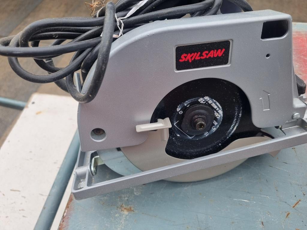 Skil Cirkelzaag 800 Watt - Nieuw in doos, Ophalen, Cirkelzaag, Nieuw, 600 tot 1200 watt