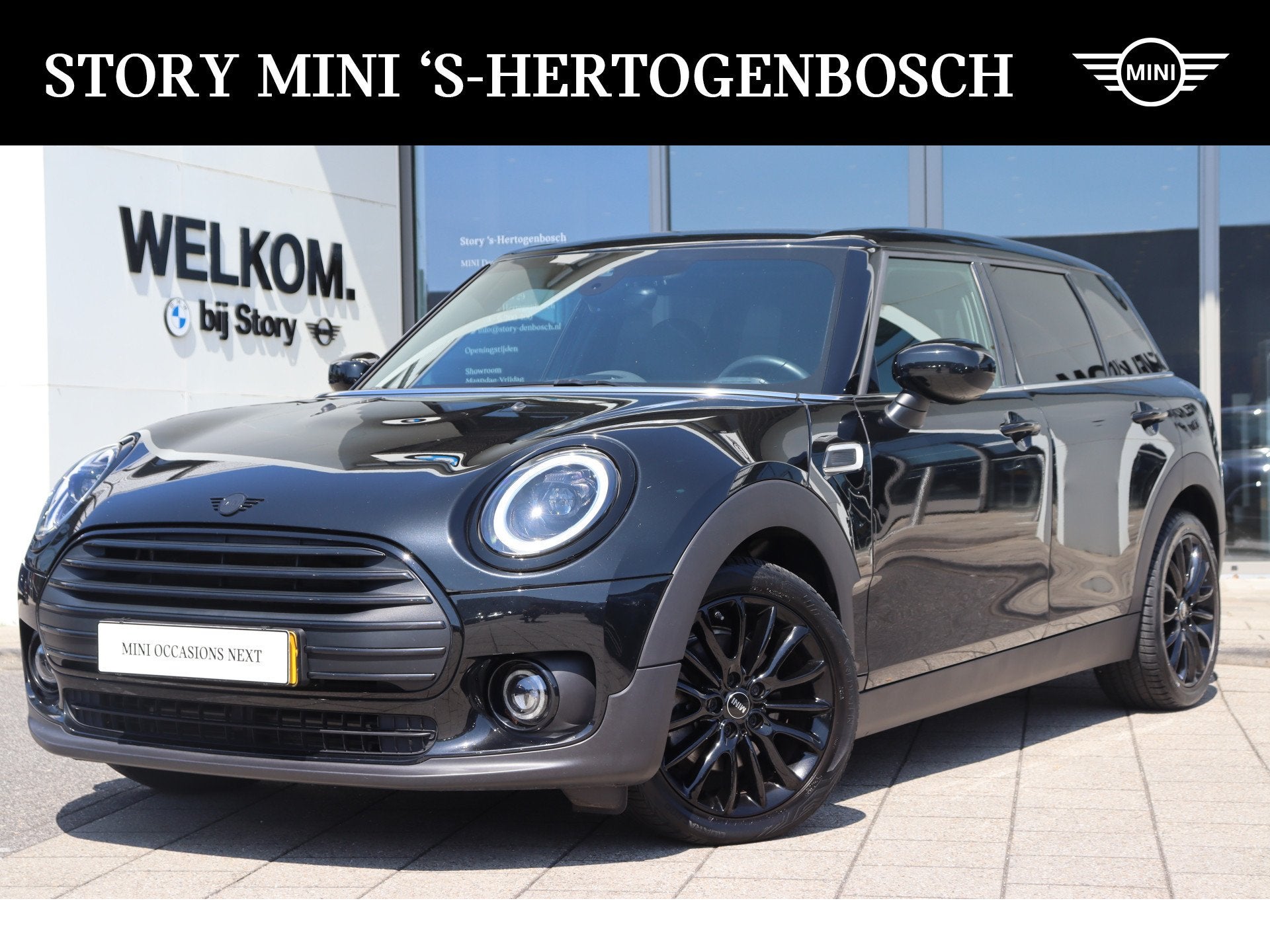 MINI Clubman Cooper Classic Automaat / Achteruitrijcamera /, 136 pk, Gebruikt, Leder en Stof, Zwart