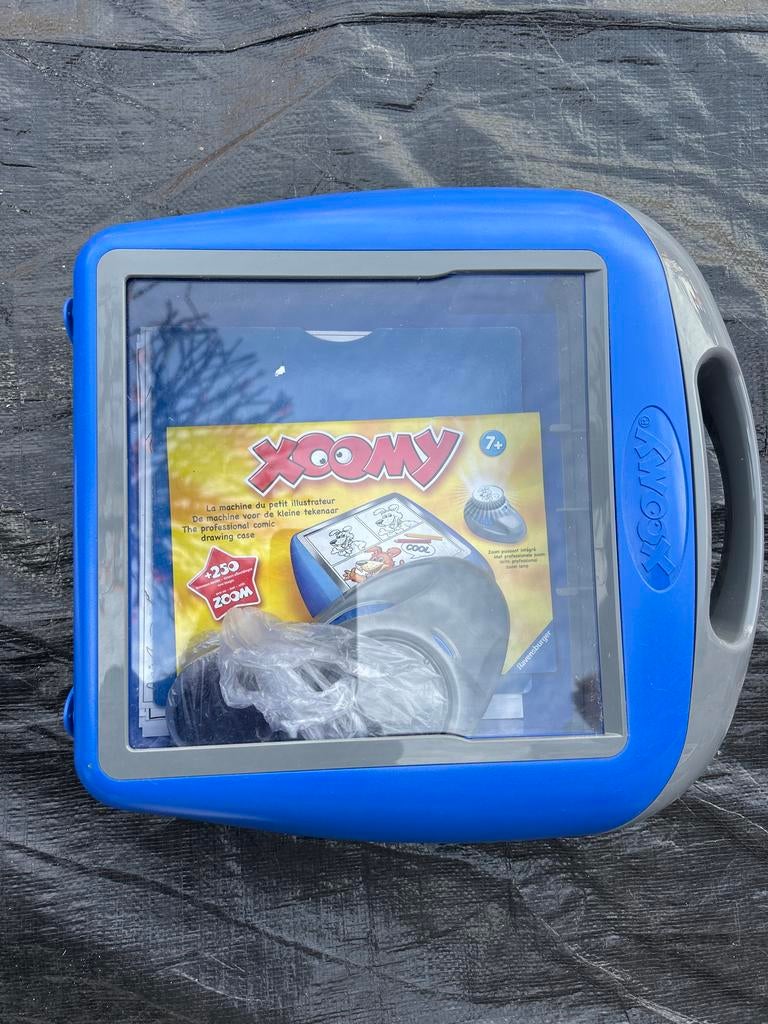 Xoomy tekentafel met licht en motieven, oa Pokemon, Ophalen of Verzenden, Zo goed als nieuw, Knutselen, Met licht