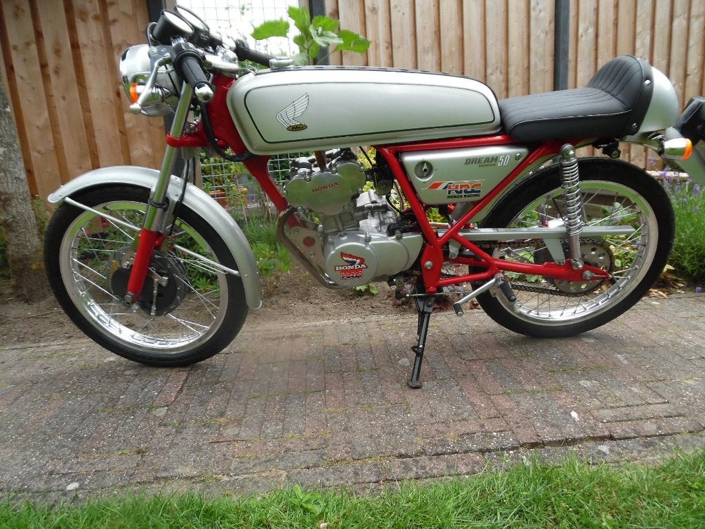 Honda Dream 50, Fietsen en Brommers, Brommers | Honda, Ophalen, Overige modellen, Maximaal 45 km/u, 90 cc