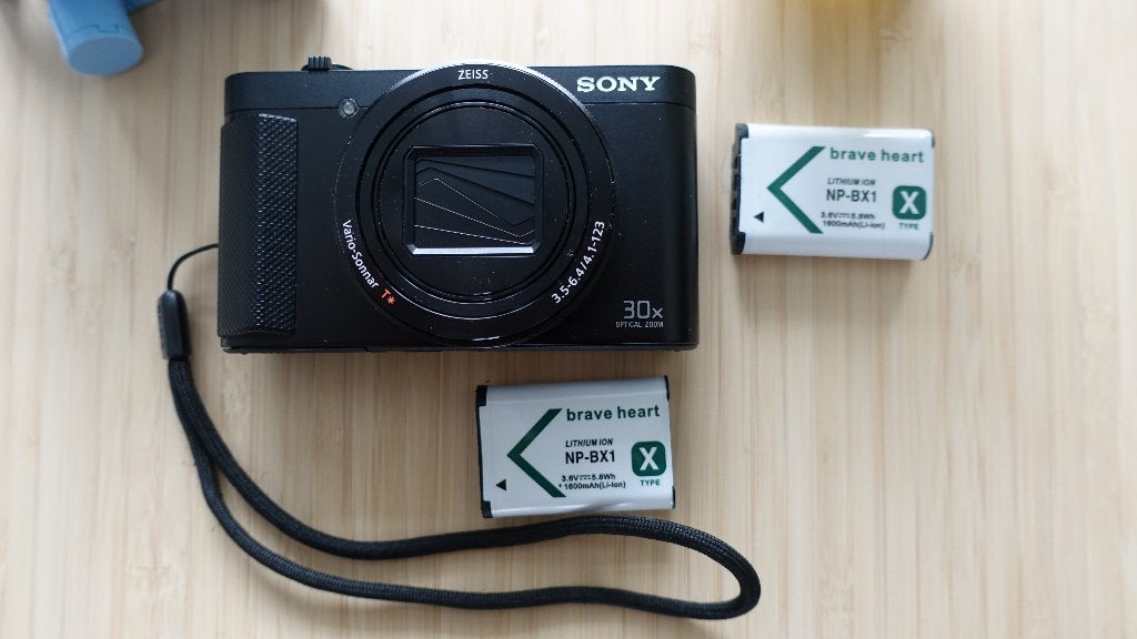 Sony Cyber-shot DSC-HX90V Digitale Compact Camera - Zwart, Audio, Tv en Foto, Fotocamera's Digitaal, Kantelbaar/draaibaar scherm