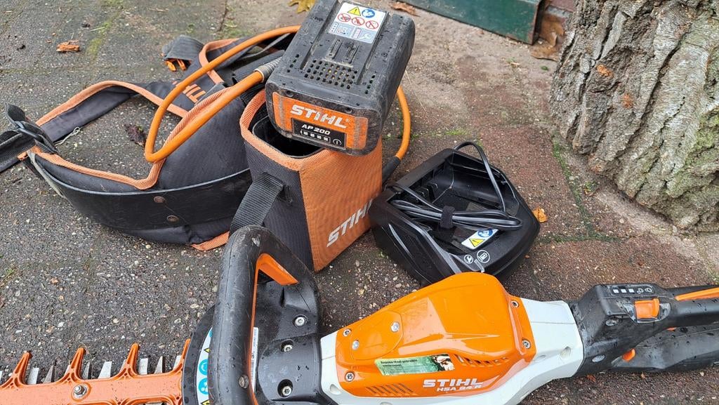 Stihl HSA 94 R en T scharenset met toebehoren, Tuin en Terras, Ophalen, Stihl, Gebruikt, Accu