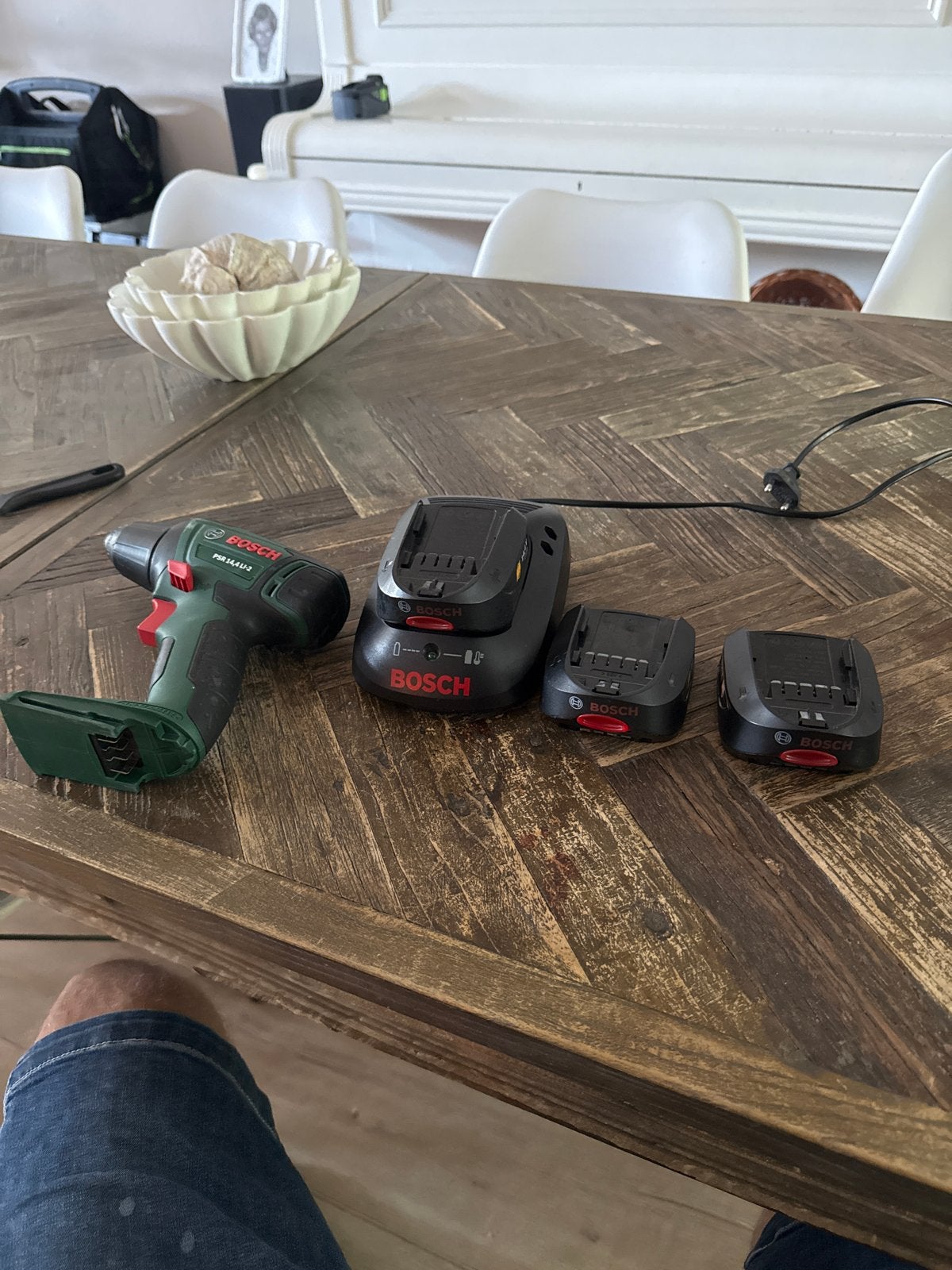 Bosch Boormachine met Accu's en Oplader, Ophalen of Verzenden, Gebruikt, Minder dan 400 watt, Boor- en Schroefmachine