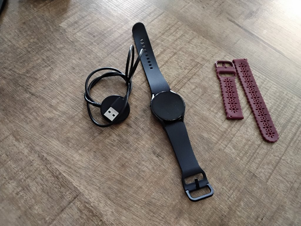 Te koop, Samsung watch 4, Gebruikt, Zwart, Ophalen of Verzenden, Android