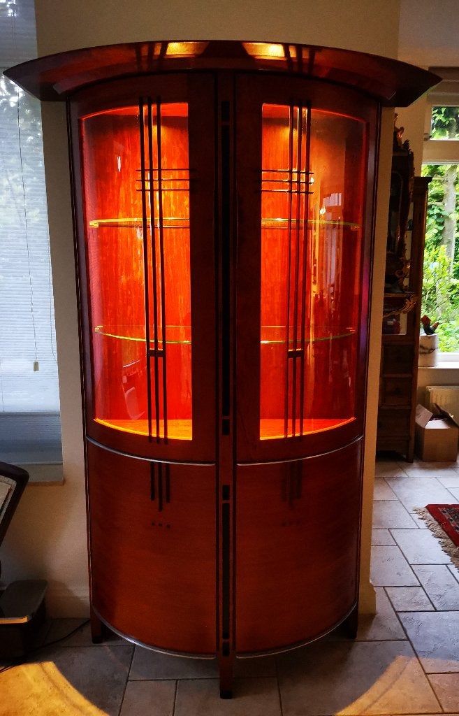 Schuitema Decoforma Vitrinekast Art Deco amsterdamse school, Huis en Inrichting, Gebruikt, Kersenhout, 150 tot 200 cm, 25 tot 50 cm