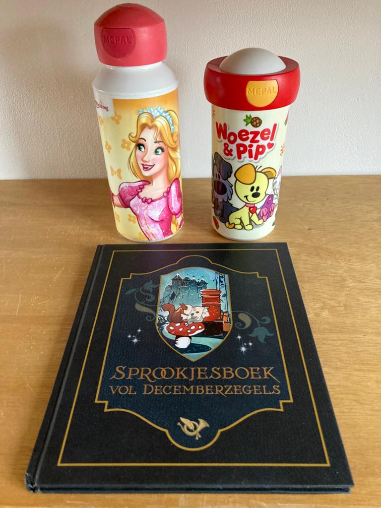 Mepal drinkbekers: Efteling Rapunzel en Woezel & Pip, Ophalen of Verzenden, Gebruikt