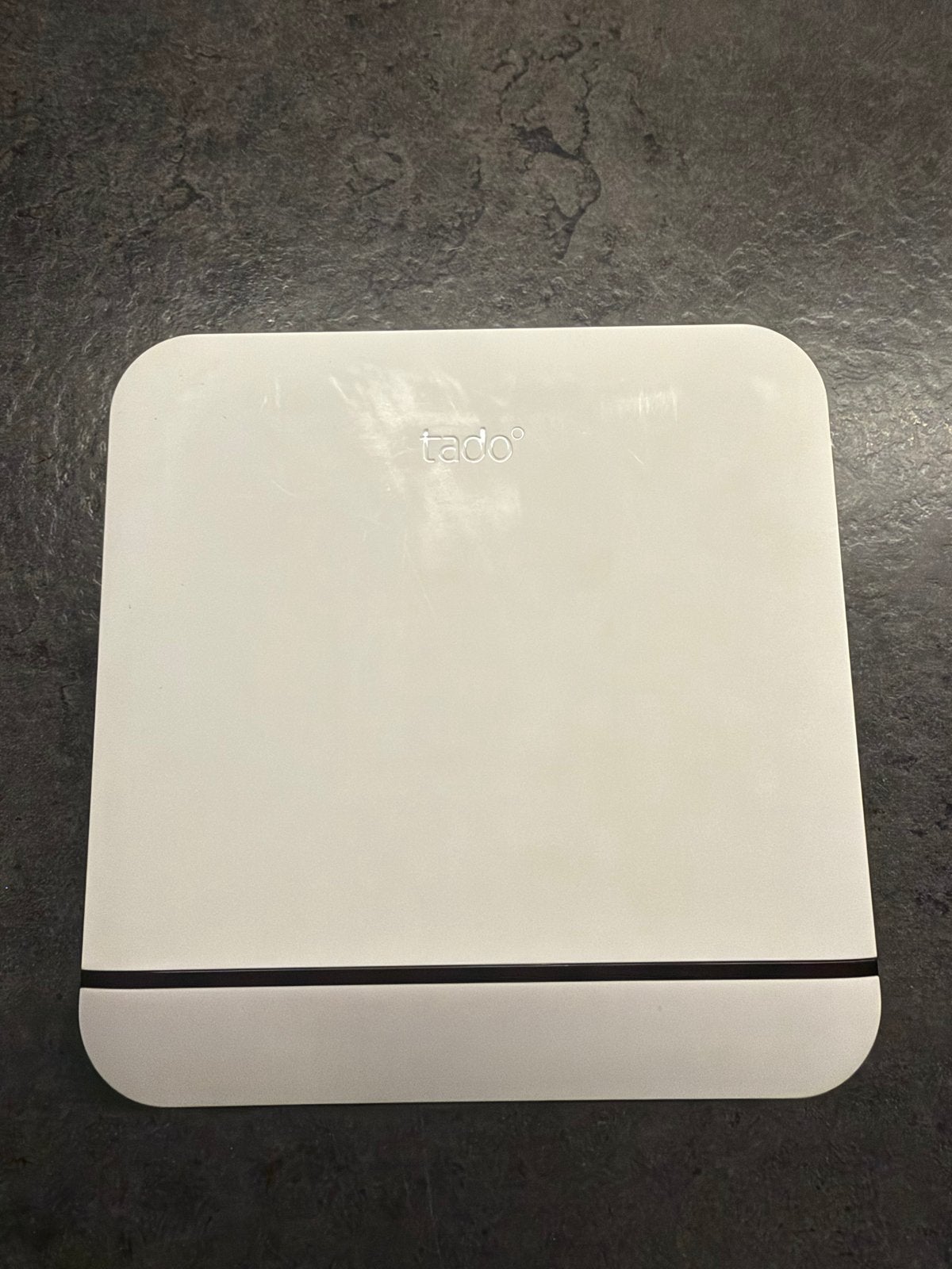 Tado Slimme Aircobediening, Ophalen of Verzenden, Zo goed als nieuw