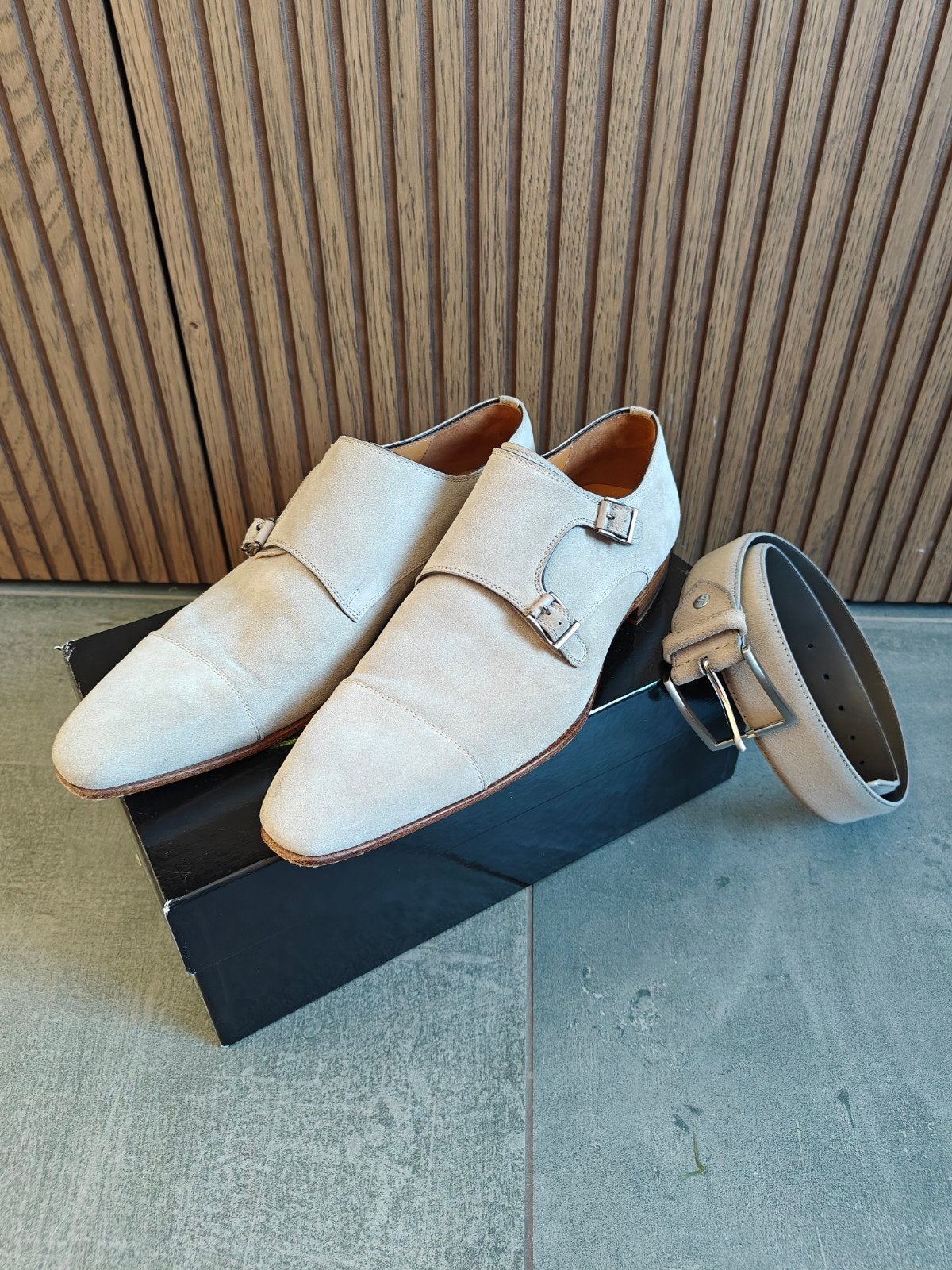 Magnanni 15330 geklede schoenen met gesp - Ivoor Suède, Kleding | Heren, Schoenen, Overige kleuren, Ophalen of Verzenden, Magnanni