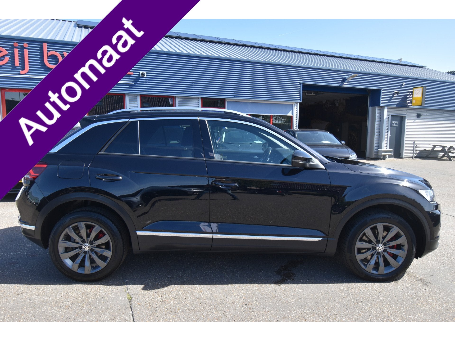 Volkswagen T-Roc 1.5 TSI Sport , TREKHAAK , VIRTUAL COCKPIT, 4 cilinders, 150 pk, Leder en Stof, Zwart