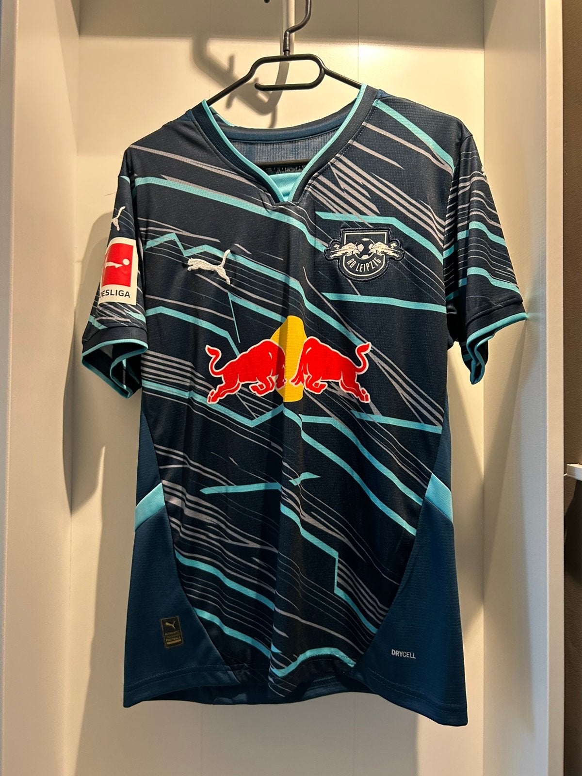 RB Leipzig 3rd shirt 24/25 Xavi Simons, Ophalen of Verzenden, Zo goed als nieuw