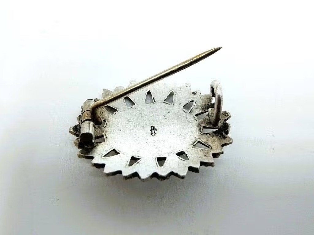 Antieke zilveren broche met kristal, Met kristal, Info@zilverwebsite.nl, Verzenden, Zo goed als nieuw