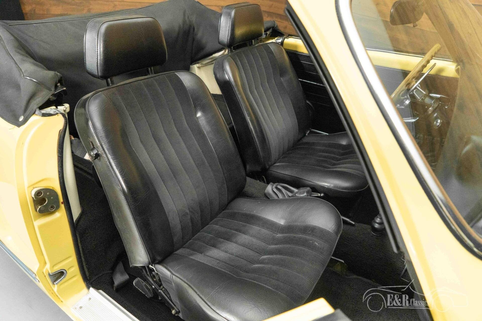Volkswagen Karmann Ghia Cabriolet | 1971, foto 7