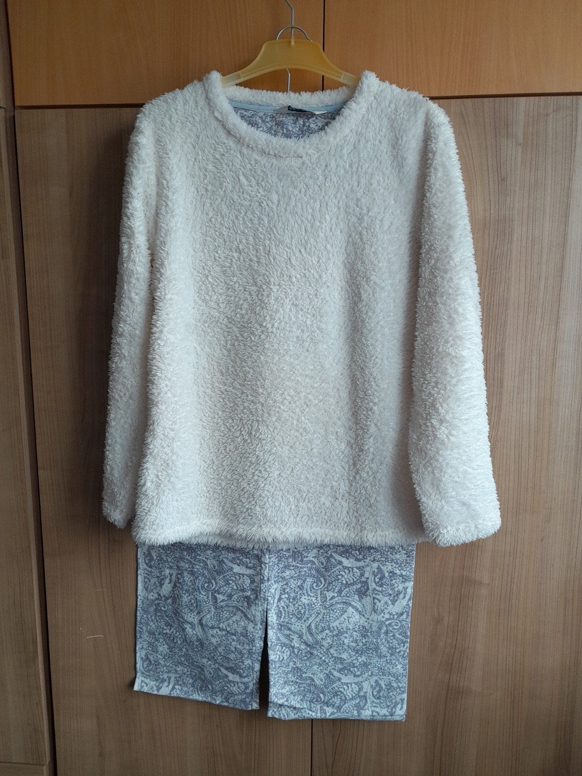Nieuw zachte huispak/pyjama van Primark maat M, Kleding | Dames, Primark, Ophalen of Verzenden, Nieuw, Maat 38/40 (M)
