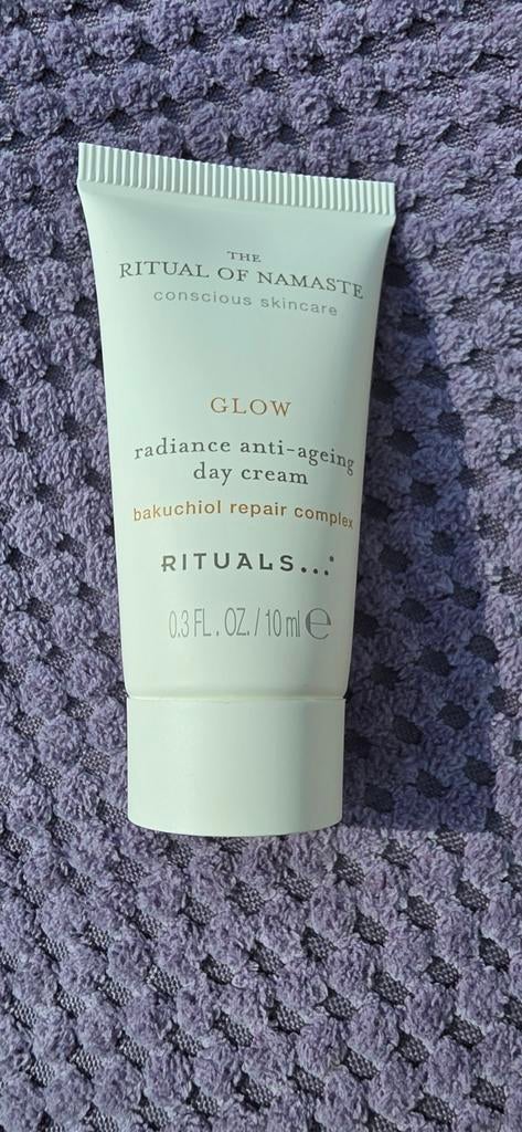 Rituals of Namaste Glow dagcrème, Ophalen of Verzenden, Nieuw, Gehele gezicht
