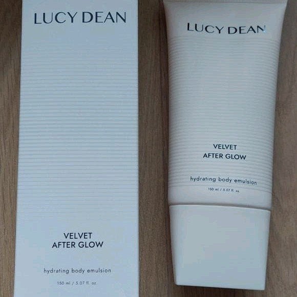 Lucy Dean Velvet After Glow Hydraterende Body Emulsie, Ophalen of Verzenden, Nieuw, Bodylotion, Crème of Olie