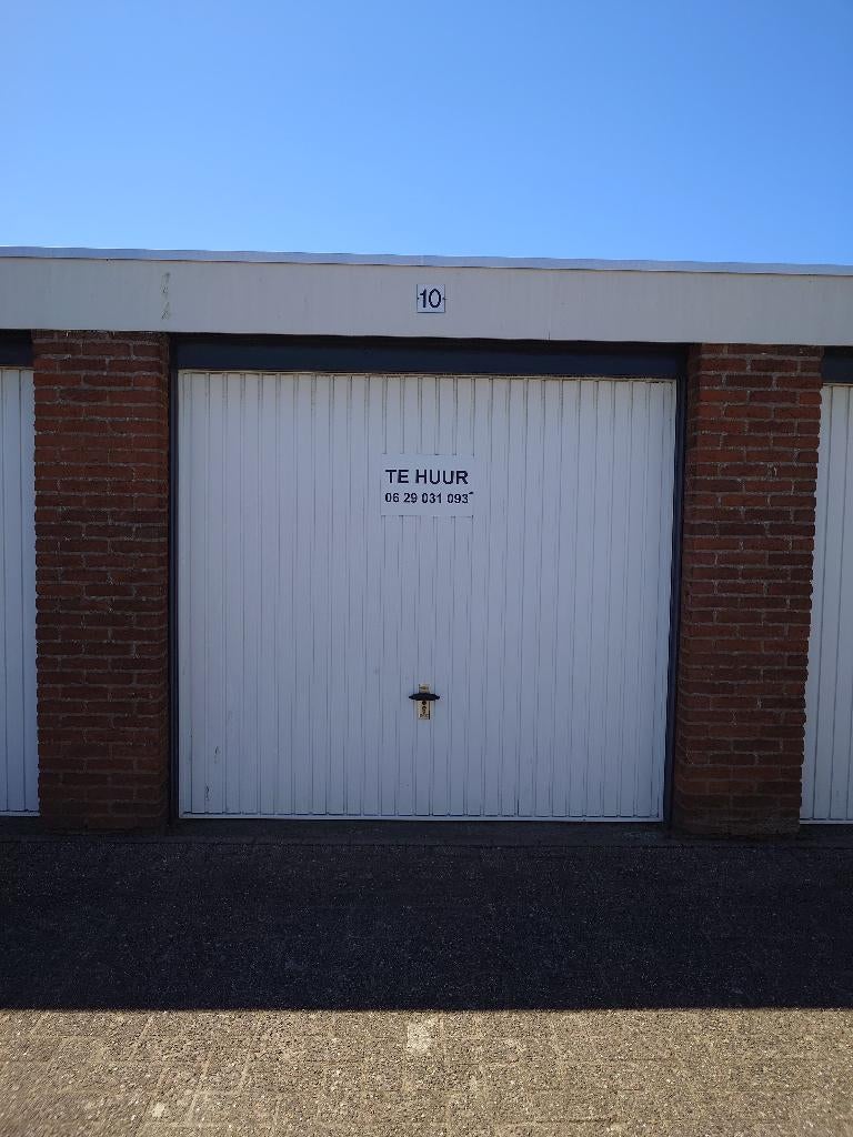Te huur: garagebox -> opslagruimte, Auto diversen, Autostallingen en Garages