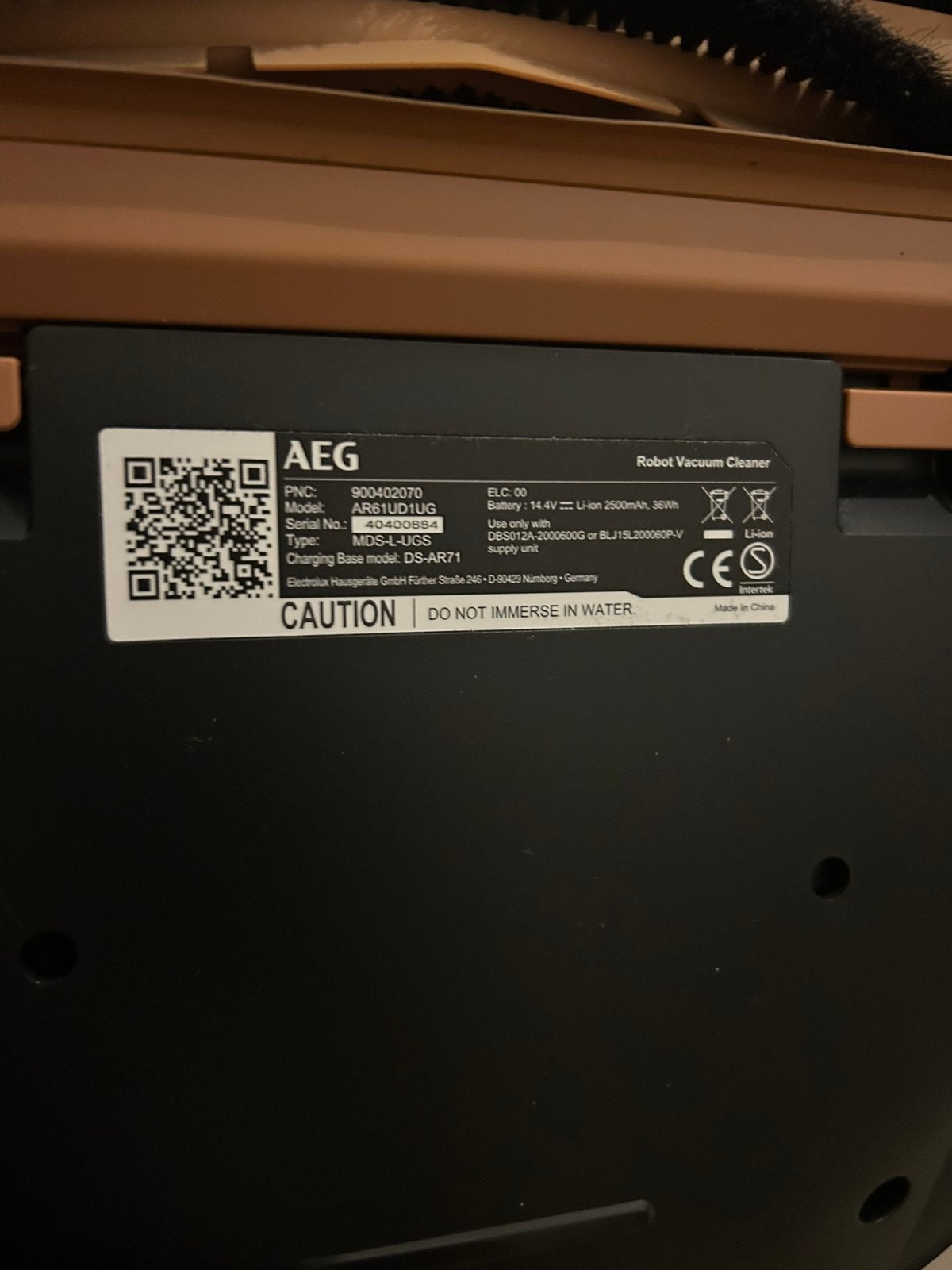 Foto 4 van Gratis af te halen Robot Stofzuiger AEG
