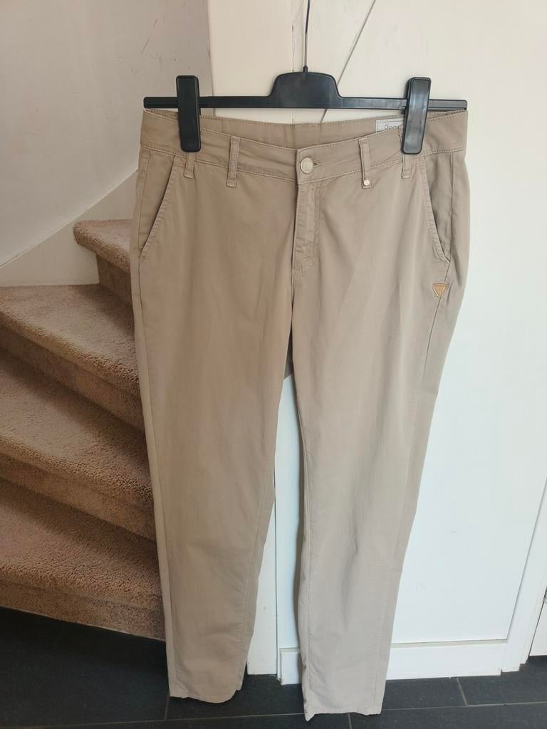 Nieuwe beige broek Good Morning Universe maat 29/38M, Kleding | Dames, Broeken en Pantalons, Maat 38/40 (M), Beige, Nieuw, Ophalen of Verzenden
