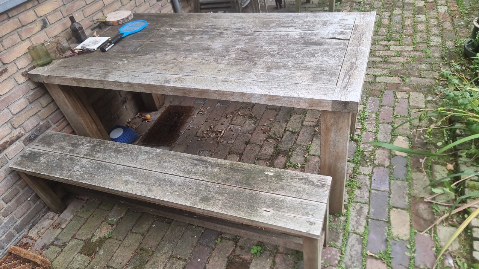 Houten tafel en bankjes, Ophalen, Gebruikt, Hout