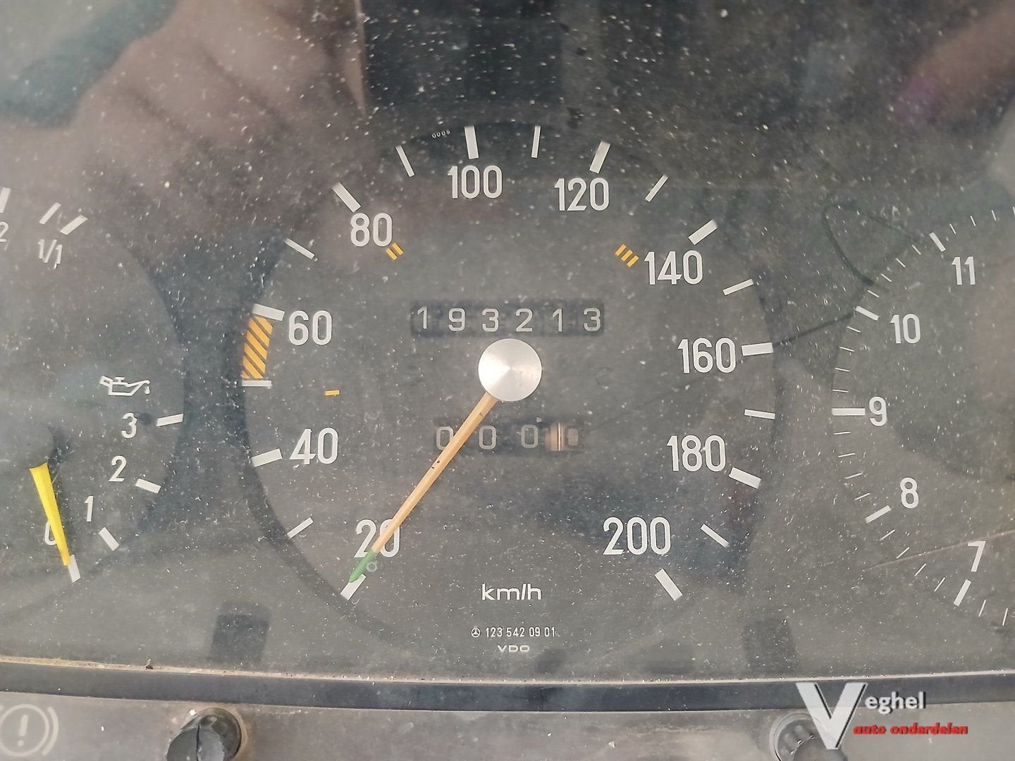 MB W123 diesel Km Tellerklok 123 542 09 01 '76, Gebruikt, -, -, Ophalen of Verzenden