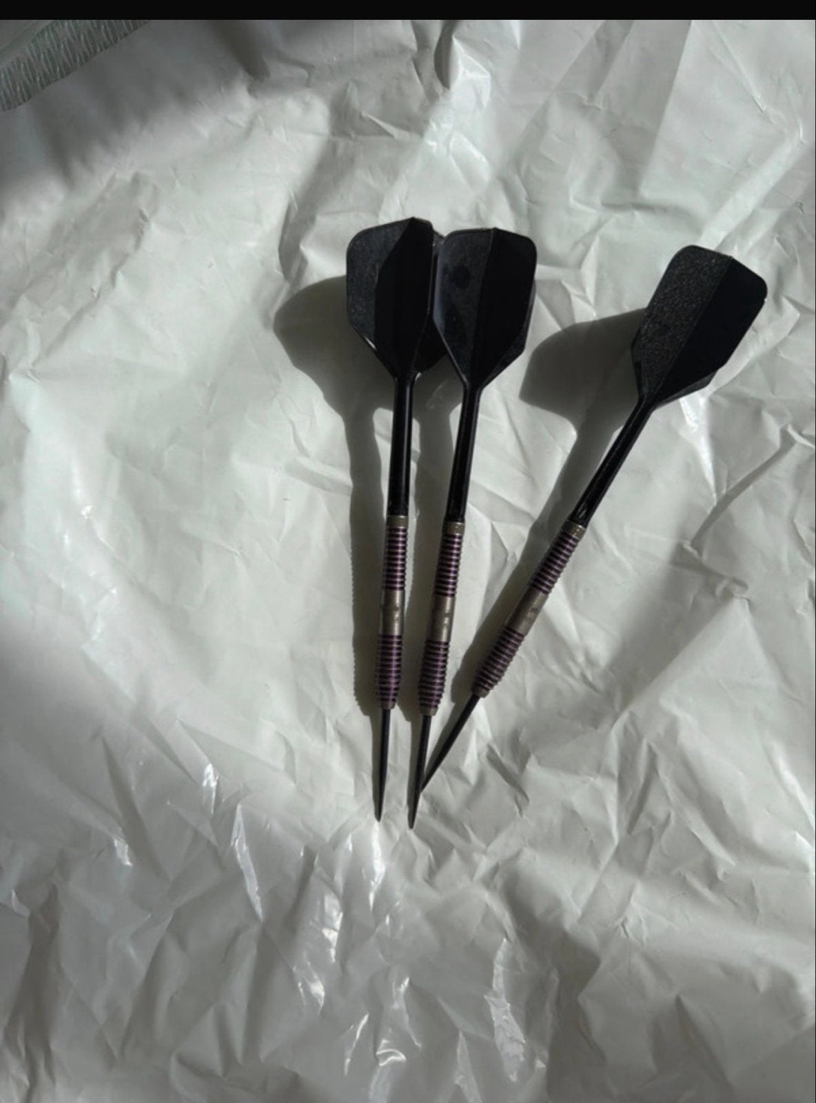 Darts set - 3 stuks 24 gram, Ophalen of Verzenden, Gebruikt, Pijlen