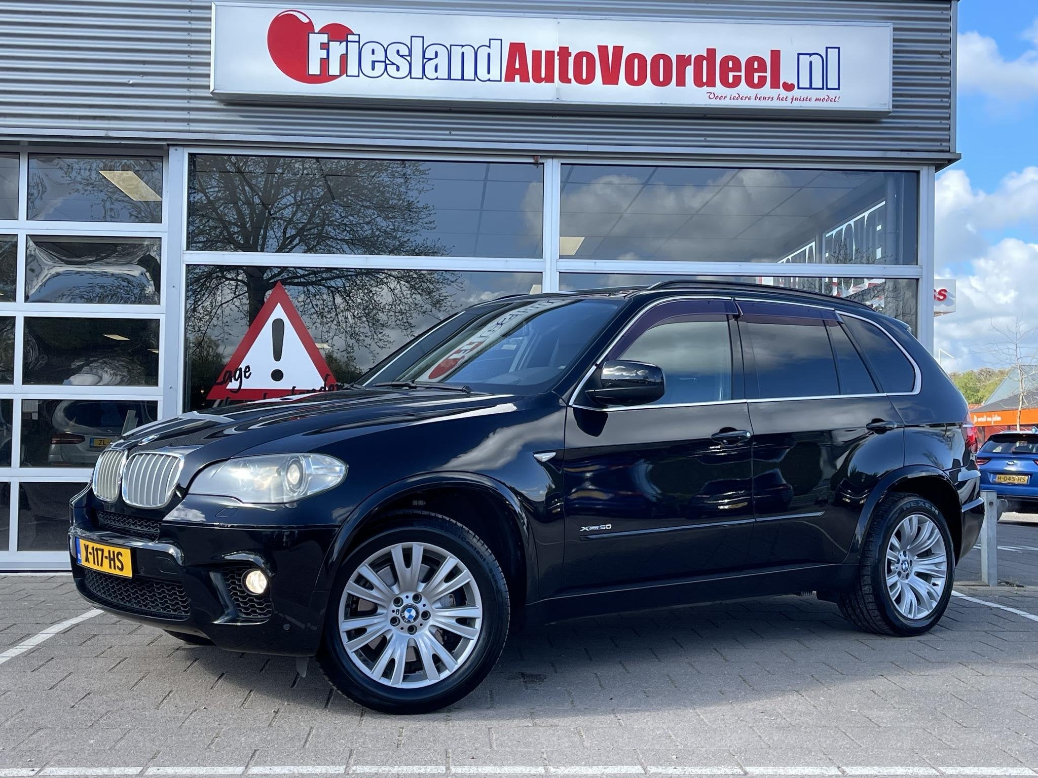 BMW X5 xDrive50i Executive / Youngtimer / BTW Auto / 95.200, Euro 5, Met garantie (alle), 4395 cc, Zwart