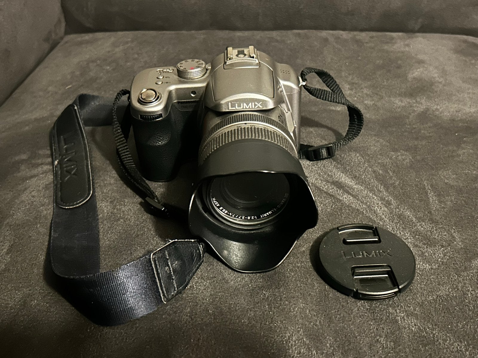 Panasonic Lumix DMC-FZ30 Bridgecamera met 12x optische zoom, Gebruikt, Panasonic, Beeldstabilisatie, Ophalen of Verzenden