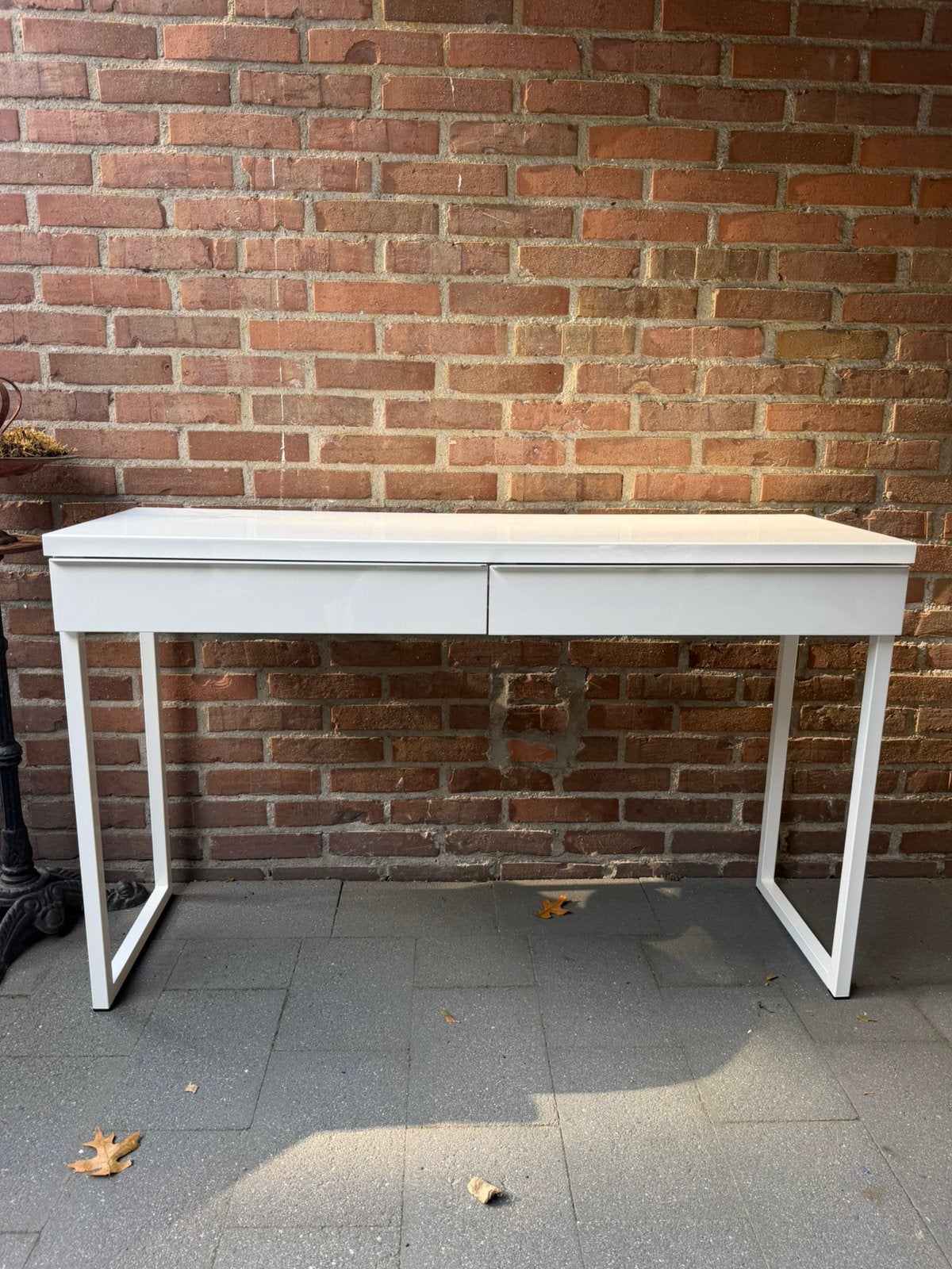 IKEA Sitetable hoogglans wit, Ophalen, 100 tot 150 cm, Zo goed als nieuw, 25 tot 50 cm