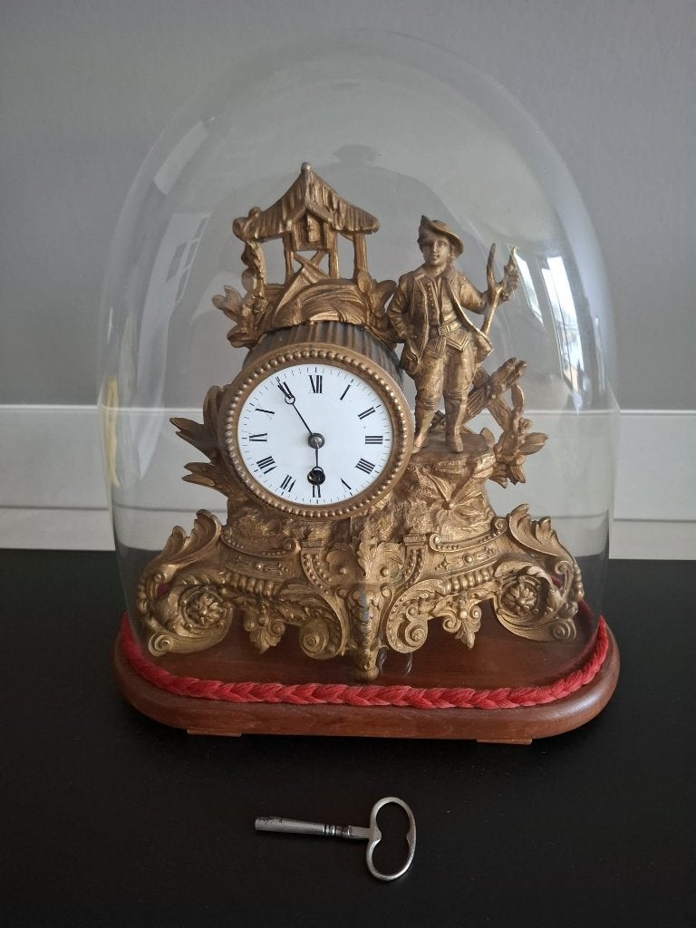 Fraaie bronzen pendule stolpklok, Ophalen