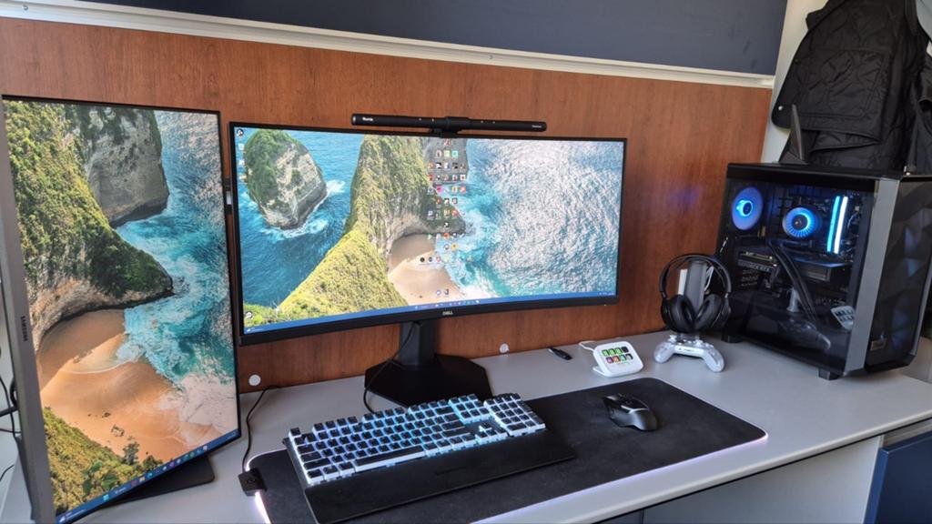 TE KOOP! High-End Gaming Setup | RTX 4070 Ti | Ryzen 7800X3D, 32 GB, Virtual Reality, Zo goed als nieuw, 3 TB SSD