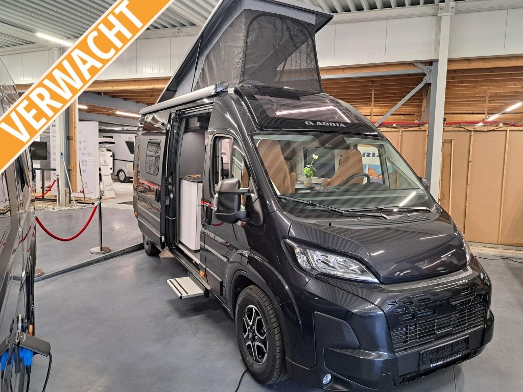 Adria Twin Sports 640 SGX, Caravans en Kamperen, Campers, Automaat, Ringverwarming, Fiat, Bedrijf