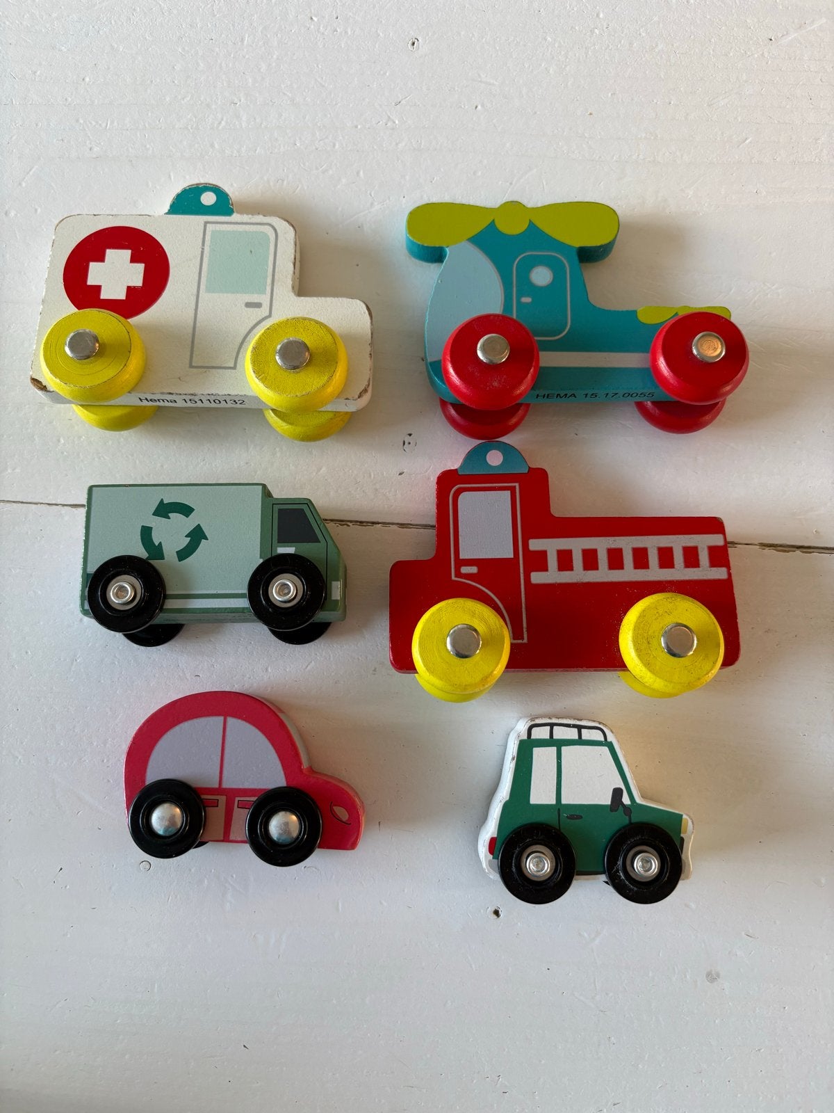 Zes Houten Hema Voertuigen Speelgoed, Kinderen en Baby's, Ophalen of Verzenden, Gebruikt, Duw- of Trekspeelgoed