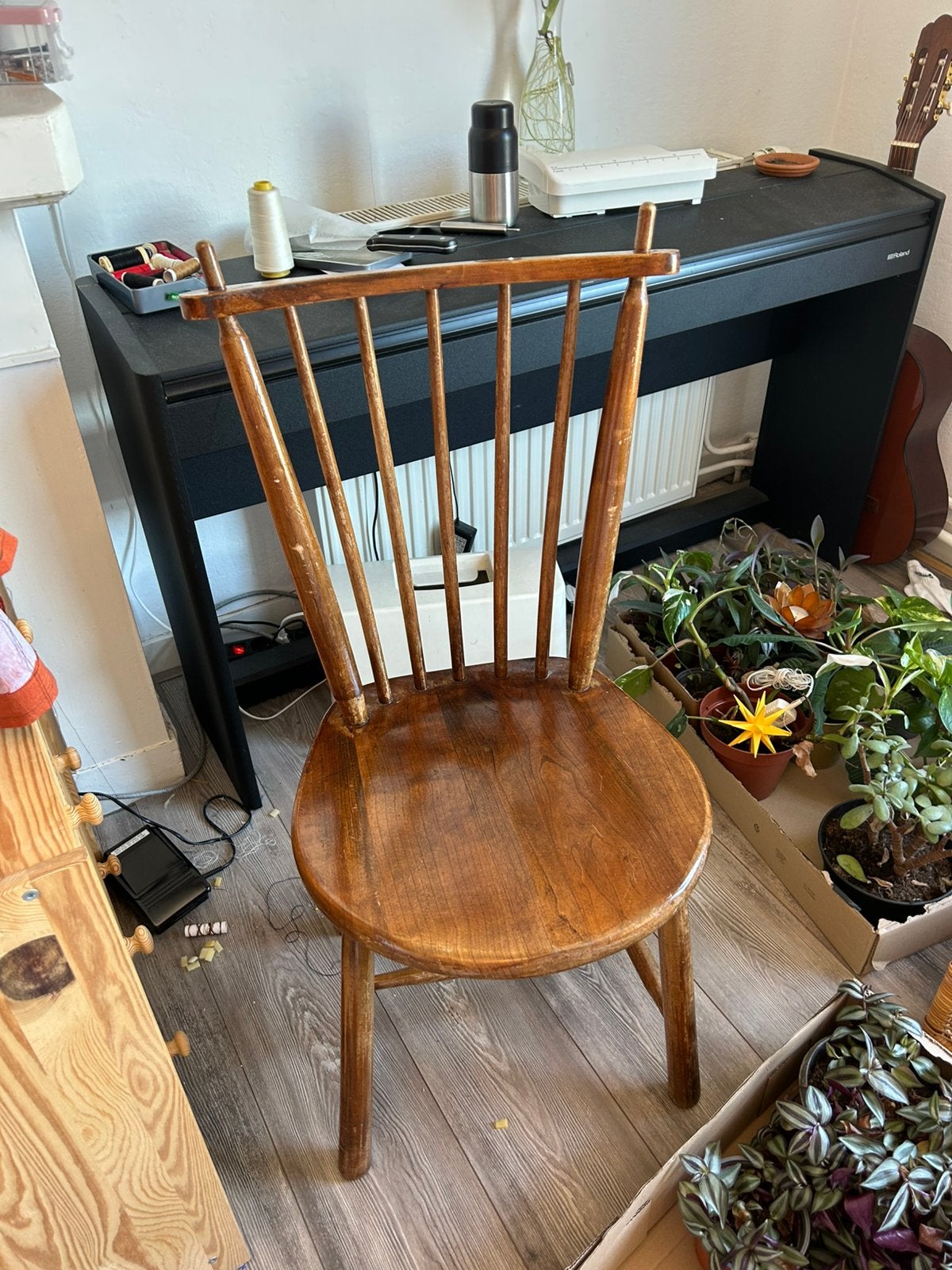 2 Vintage houten spijlen stoelen, Ophalen