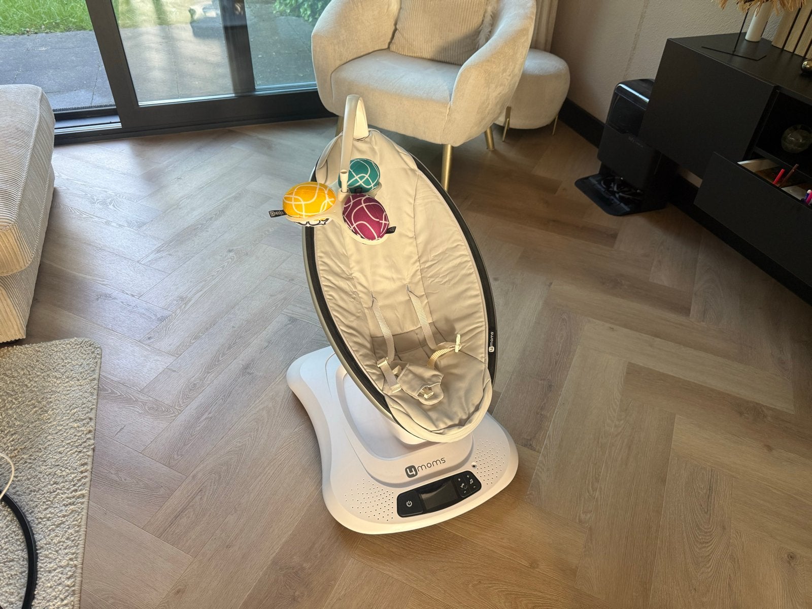 4moms MamaRoo 4.0 babywipper met 5 unieke bewegingen, Gebruikt, Wipstoel, Met gordel(s) of riempje(s), Ophalen