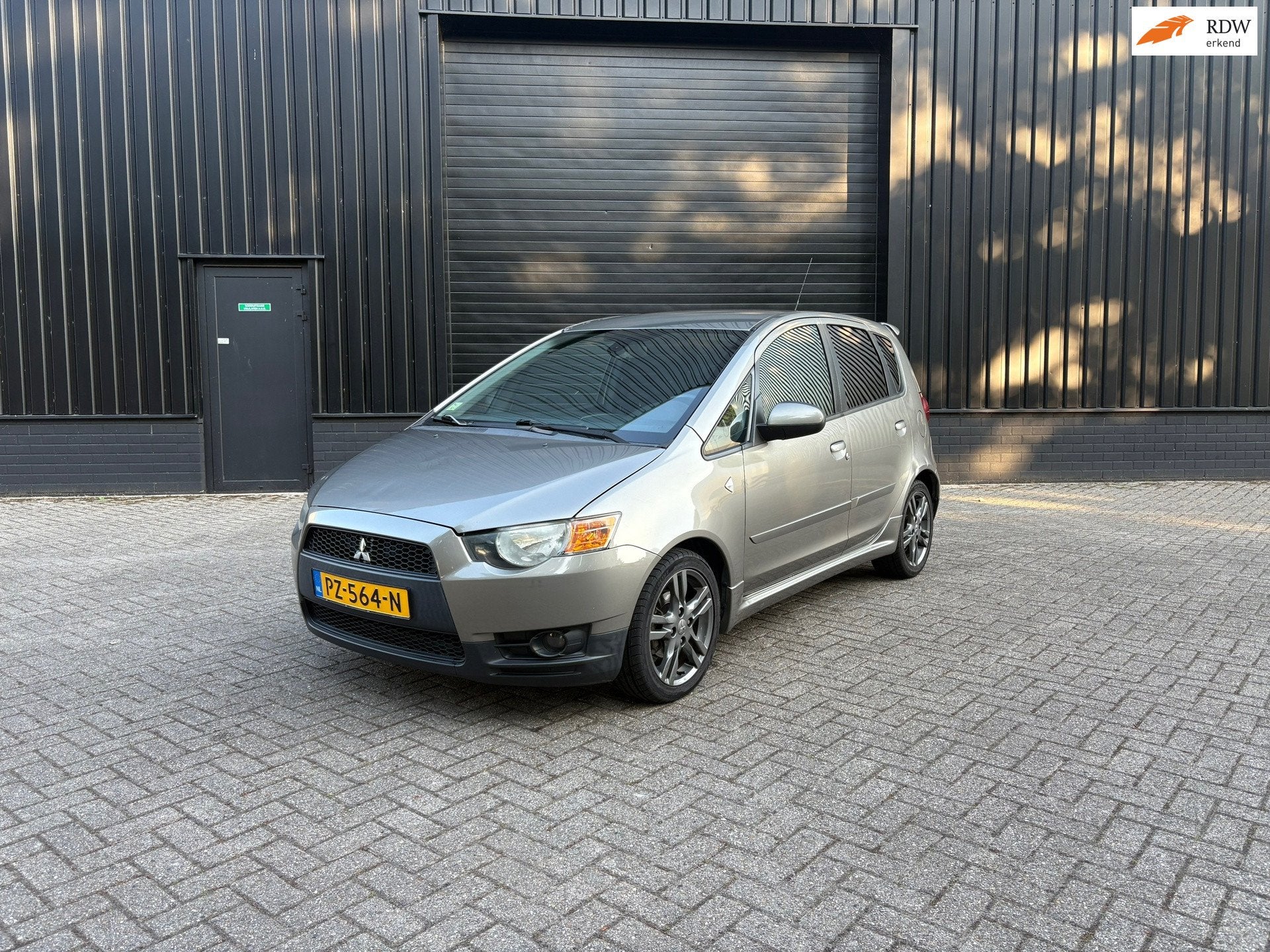 Mitsubishi Colt 1.3 Edition Two NW APK 5-DR, Gebruikt, Colt, Bedrijf, Handgeschakeld
