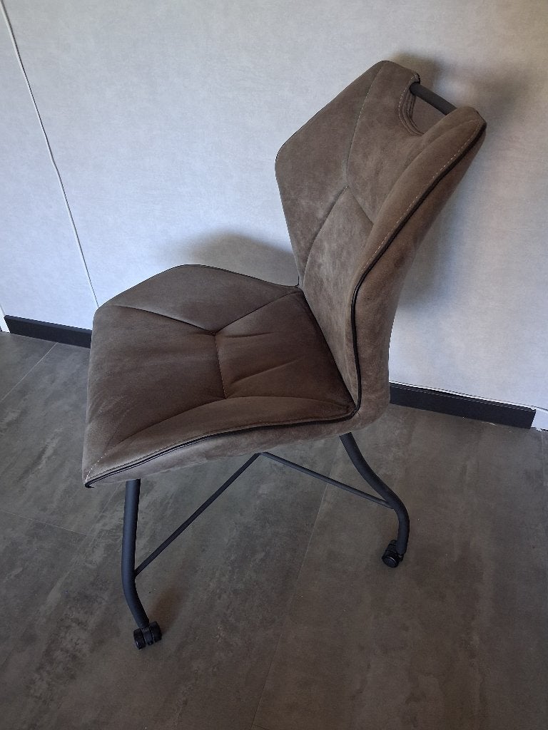 stoelen, Huis en Inrichting, Stoelen, Ophalen, Overige materialen, Gebruikt, Bruin