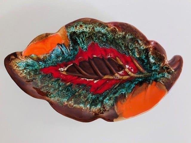 Vallauris France sixties schaal bladvomig herfstkleuren, Antiek en Kunst, Ophalen of Verzenden