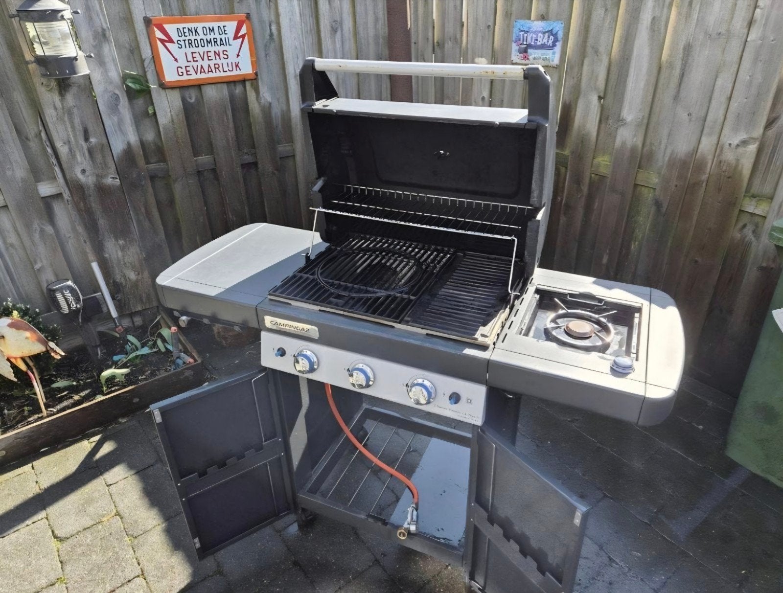 Campingaz gas BBQ met zijbrander, Ophalen, Gebruikt, Campingaz
