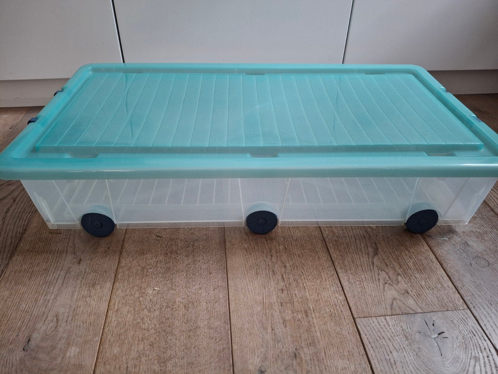Bedrollerbox / lage opbergbak wieltjes, Ophalen, Doos, Minder dan 35 cm