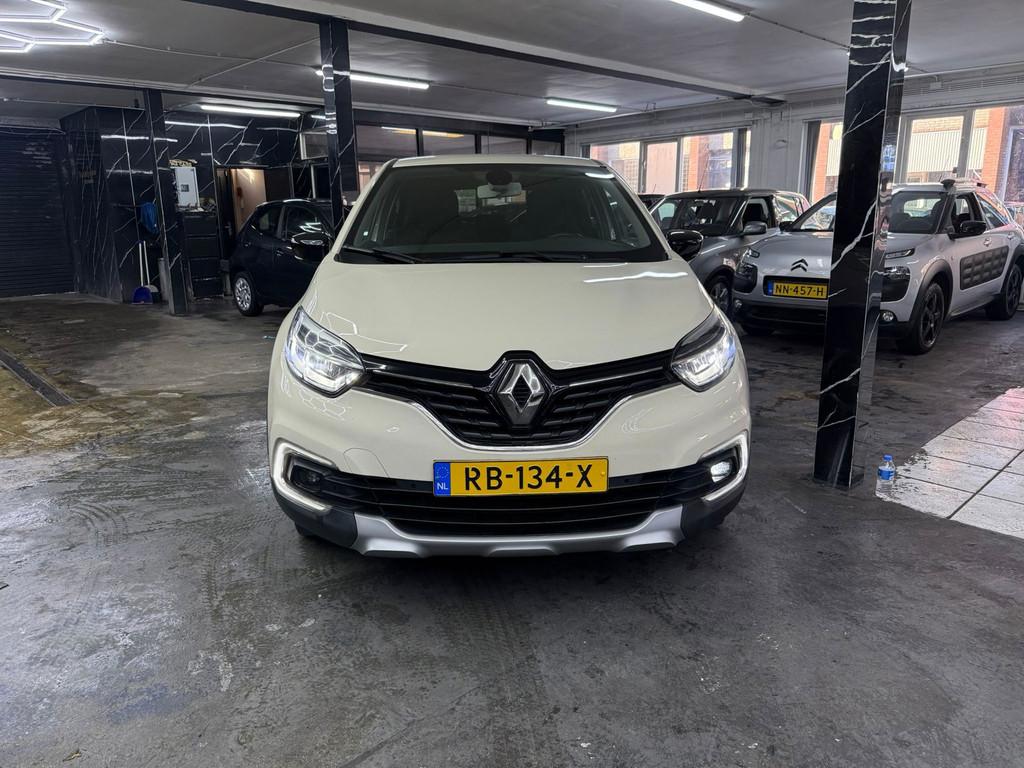 Renault Captur 1.2 TCe Intens Automaat | Camera | Navigatie, Gebruikt, 4 cilinders, Bruin, 635 kg
