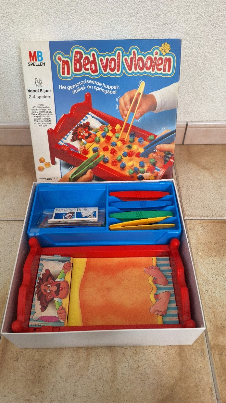 MB Spellen In Bed Vol Vlooien - Klassiek Gezelschapsspel, Een of twee spelers, Ophalen of Verzenden, Gebruikt, MB Spellen