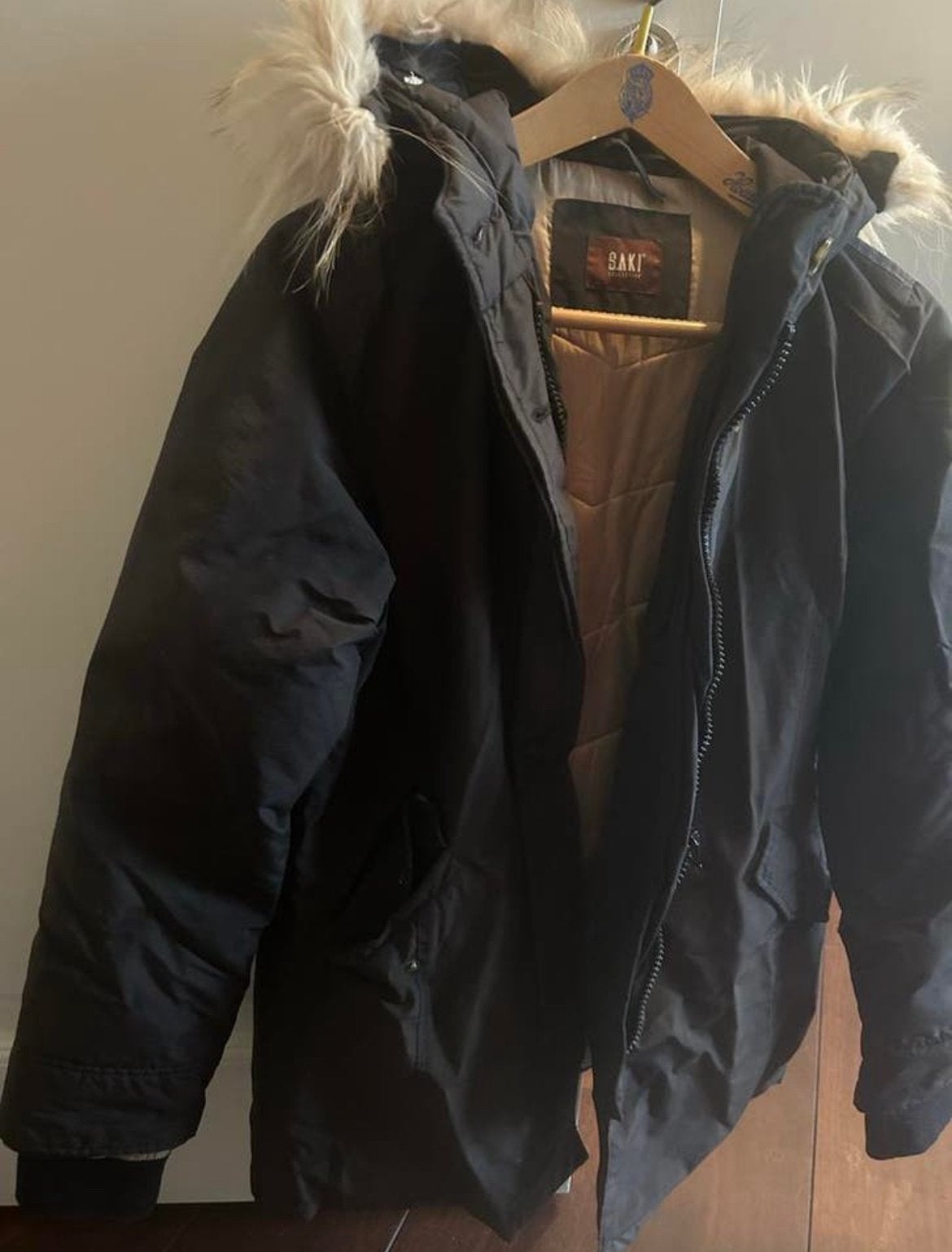 Zwarte Parka Jas met Bontkraag - Saki, Ophalen of Verzenden, Gedragen, Maat 38/40 (M), Zwart